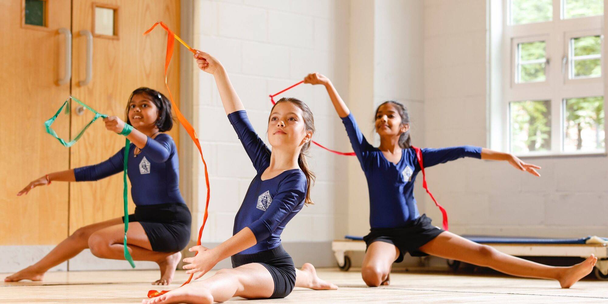 Kingsbury green primary school - Students Dancing